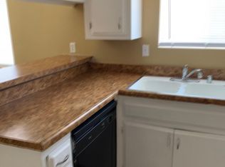 804 Lincoln Ave #D, Bakersfield, CA 93308