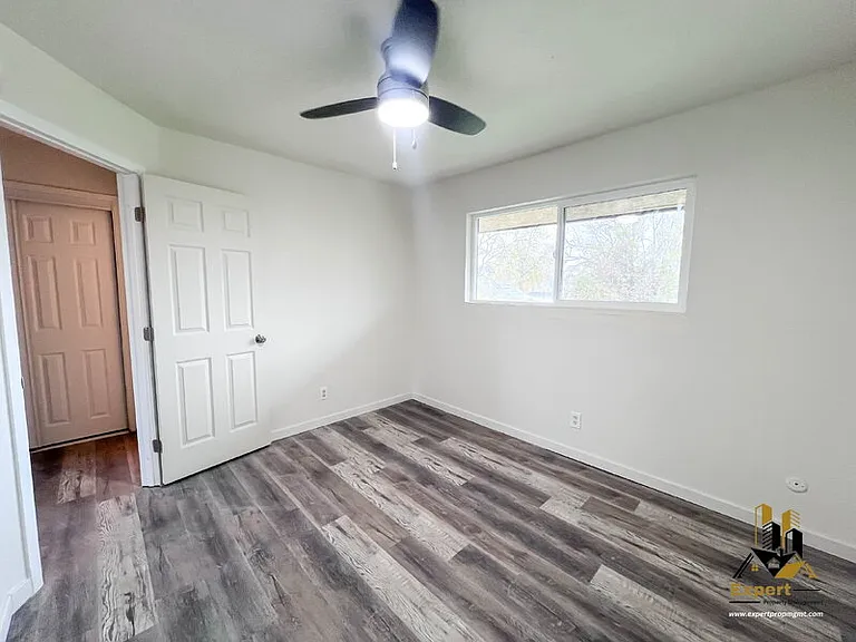 1507 Nogales St #1 — Photo 15