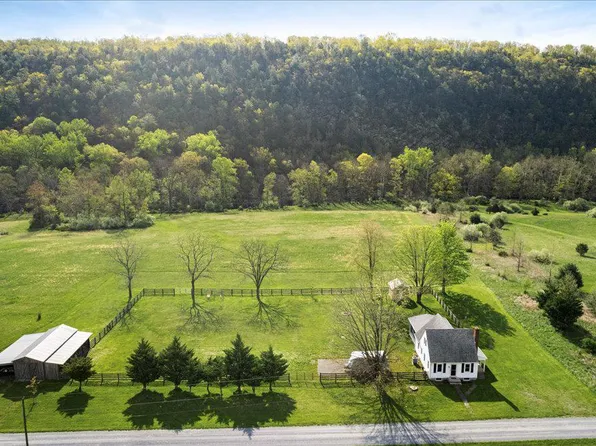 180 Great Plns, Capon Bridge, WV 26711
