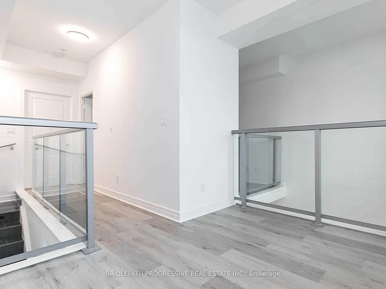 1 Avondale Ave #506 — Photo 24