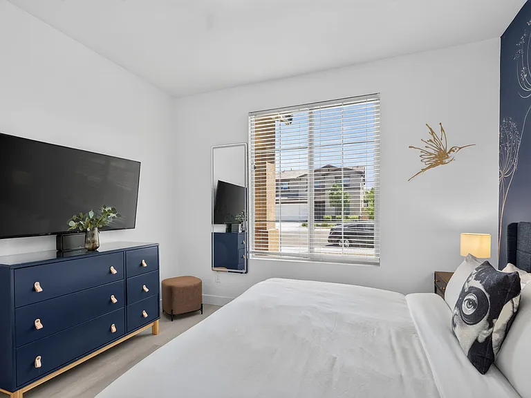 84442 Calle Ysiano — Photo 46