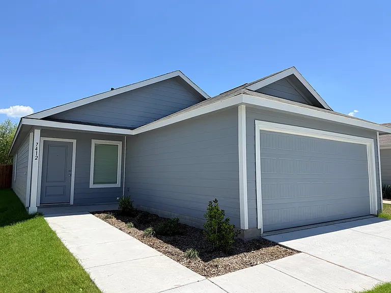 7412 Woodpecker Dr — Photo 3