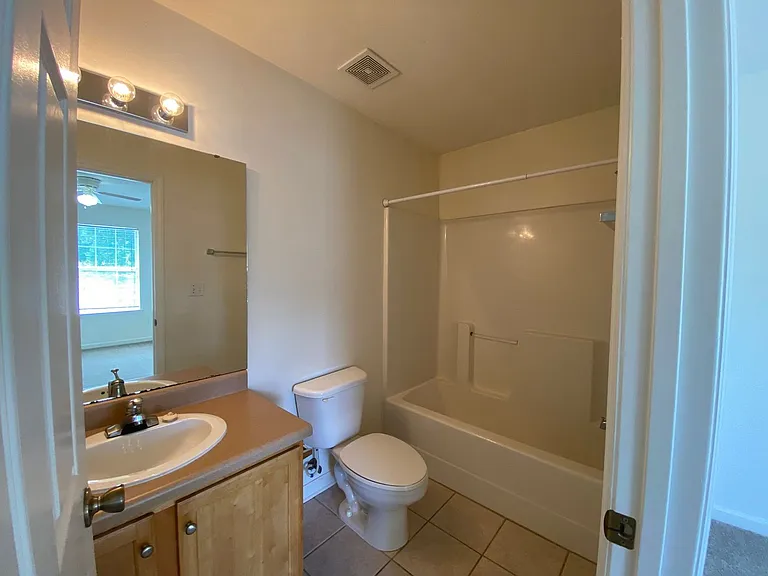 The Cove - 2210 — Photo 13