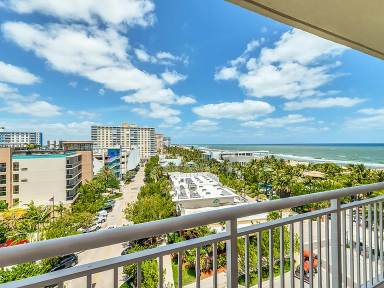 133 N Pompano Beach Blvd #708 — Photo 22