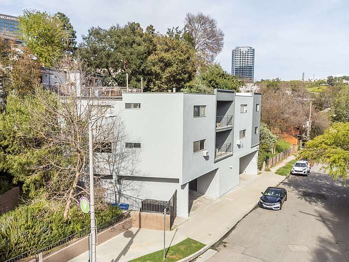 1st image of 3625 Regal Pl #3