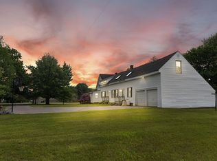 35 County Rd, Gorham, ME 04038