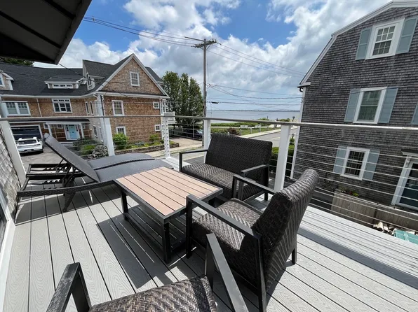 164 Water St #A, Newburyport, MA 01950
