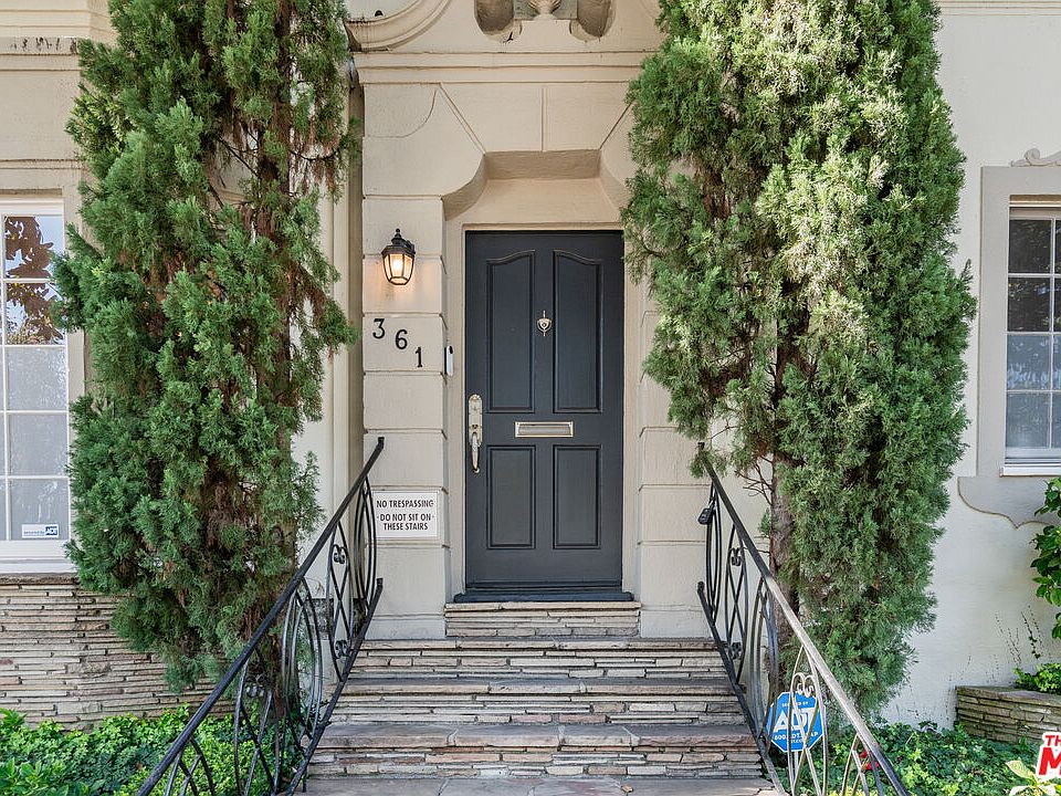 1st image of 361 S Doheny Dr