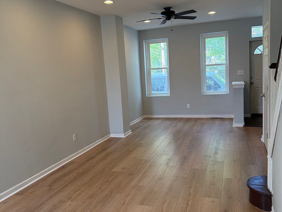 Level 1 Living Room