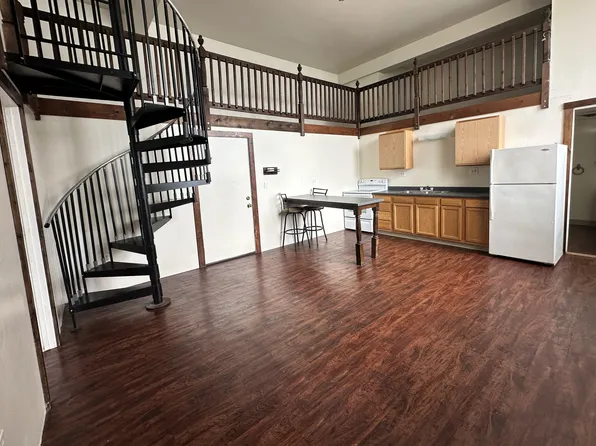 25 W Chestnut St APT 2A, Washington, PA 15301