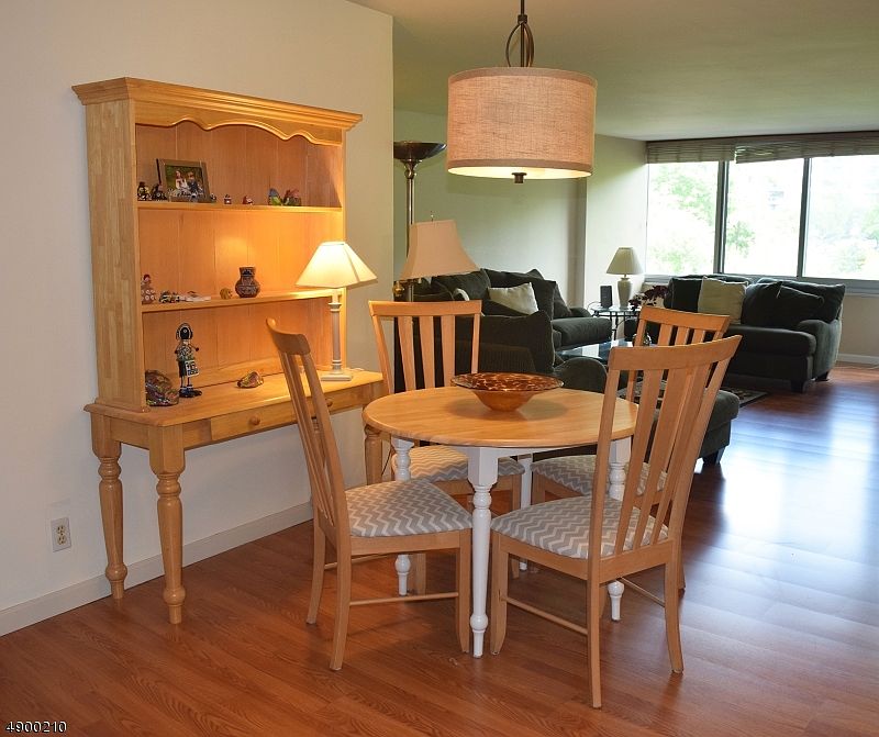 1st image of 1 Claridge Dr 110 #110