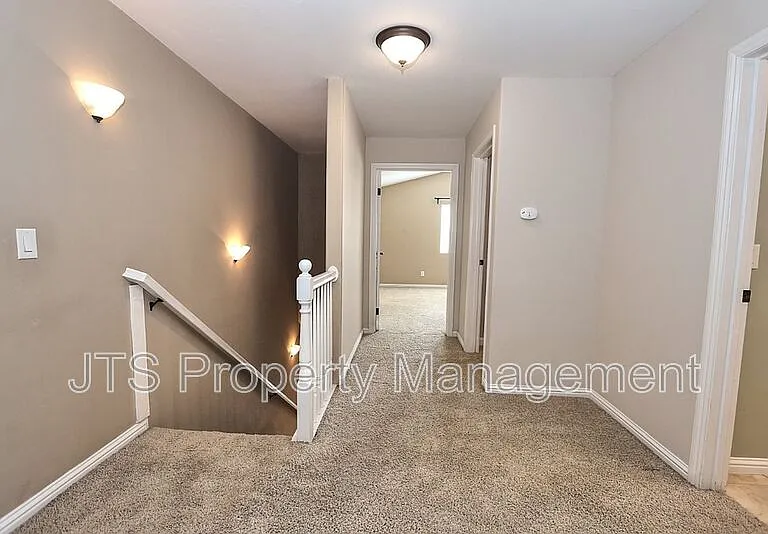 3657 24th St — Photo 33