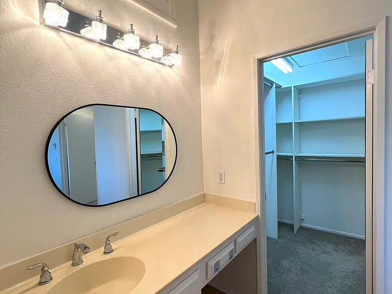 6011 E Montefino Ln — Photo 12