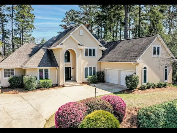 202 Wynmere Way, Seneca, SC 29672