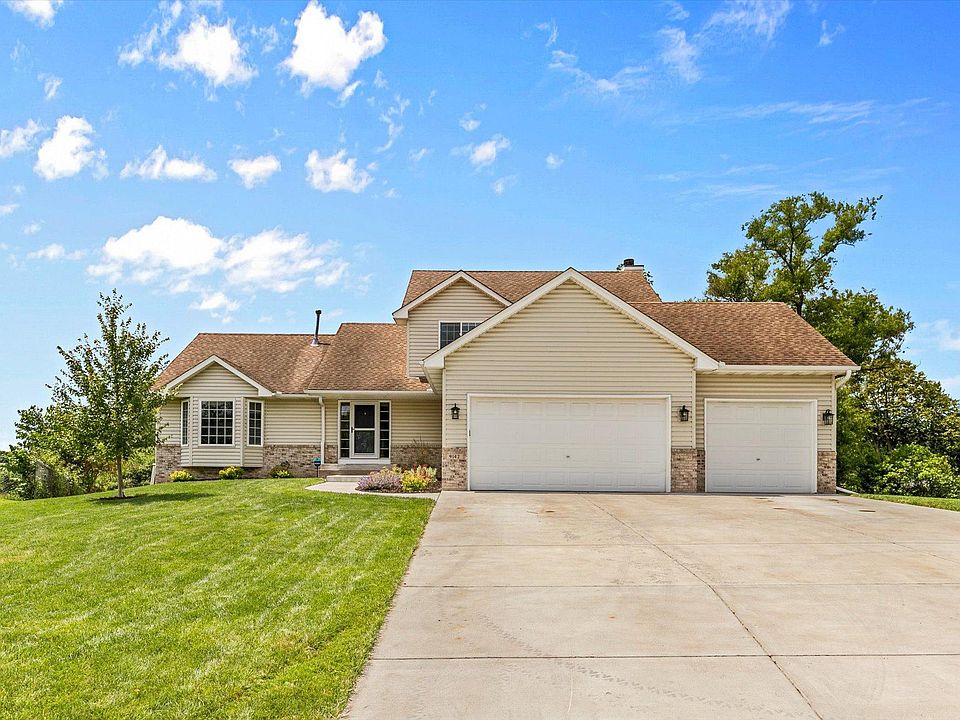 1st image of 9142 Harpers Ct NE