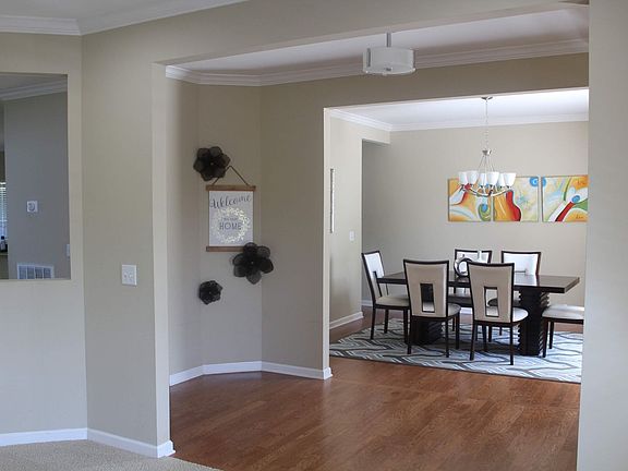 4th image of 1319 Wolverton Dr
