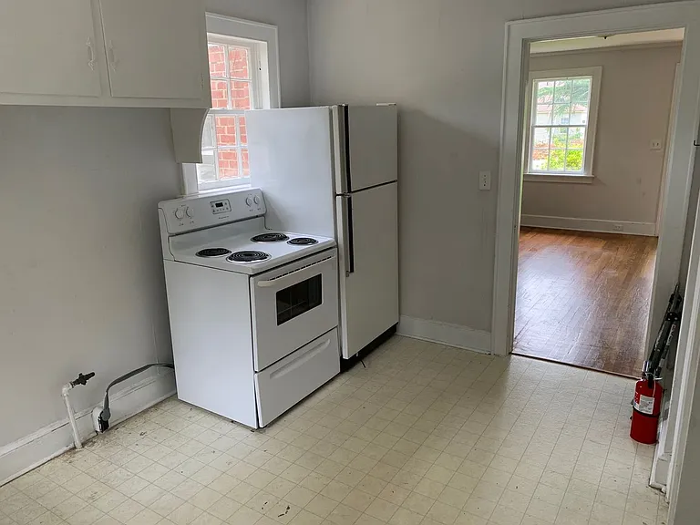 512 Edisto Ave — Photo 5
