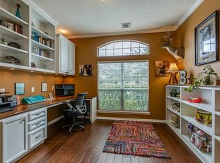 9430 Edgeloch Dr, Spring, TX 77379