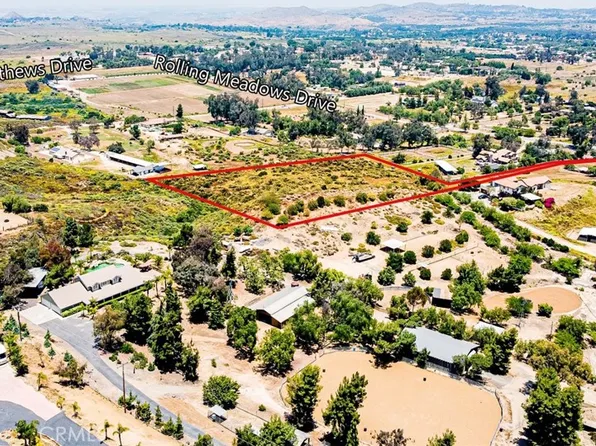23233 Rolling Meadows Dr #9, Perris, CA 92570