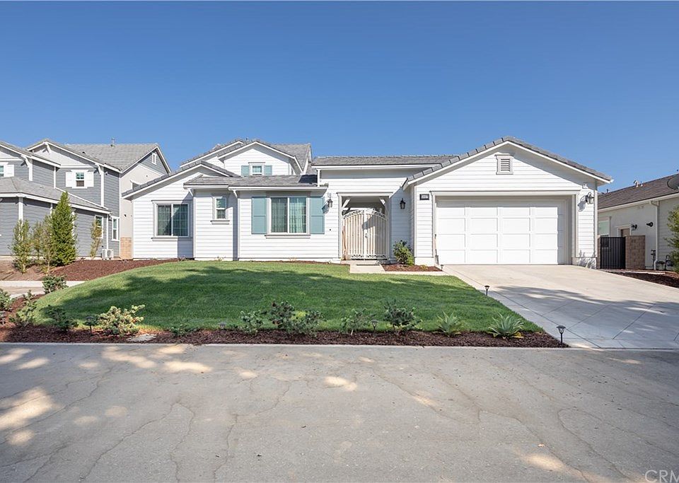 1st image of 3827 Laurita Ave