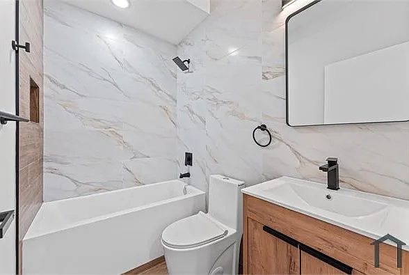 847 N 42nd St #4 — Photo 11