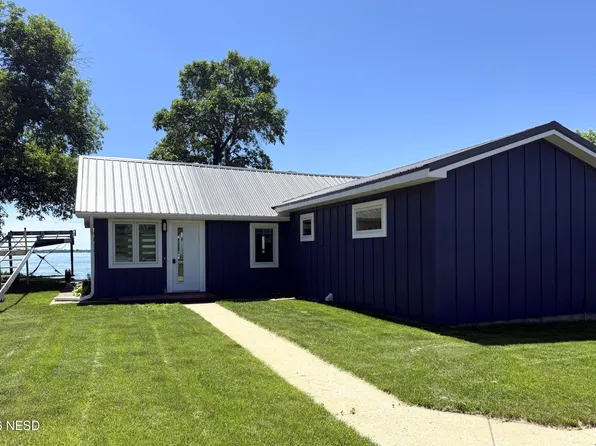 410 N Lake Dr, Watertown, SD 57201