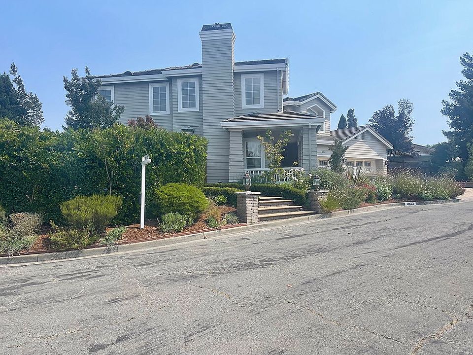 2nd image of 1922 Matzen Ranch Cir