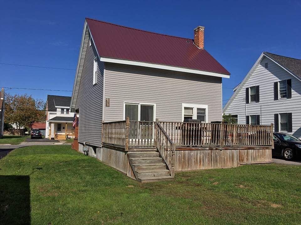 2nd image of 93 Stoughton Ave