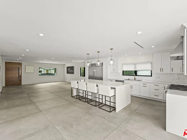 6459 Colgate Ave — Photo 10