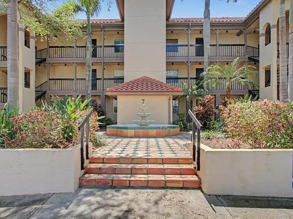 2400 Feather Sound Dr APT 733, Clearwater, FL 33762