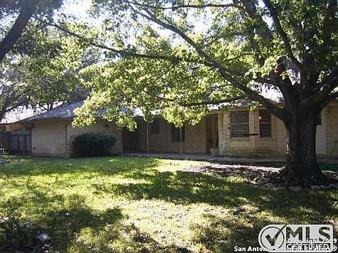 2nd image of 409 Fenwick Dr