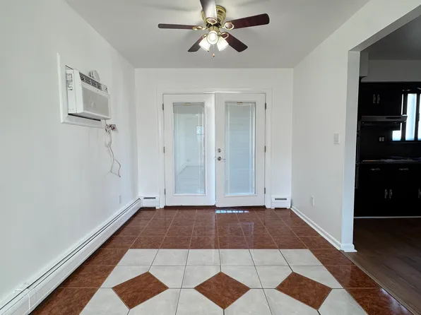 7705 5th Avenue image 5 of 9