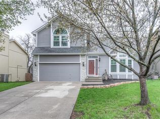 15590 S Downing St, Olathe, KS 66062