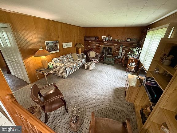 5th image of 2420 Exton Rd