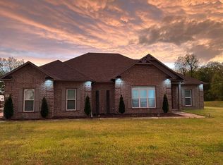 69 Alexandrea Dr, Greenbrier, AR 72058