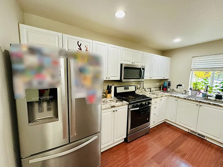 5216 NE Schoeler Cir — Photo 10