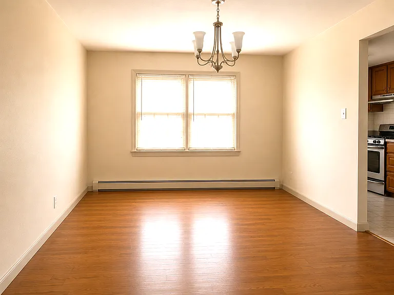 304 Loren Ct — Photo 10