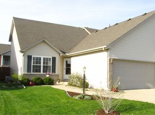 3908 Inverness Rd, Champaign, IL 61822