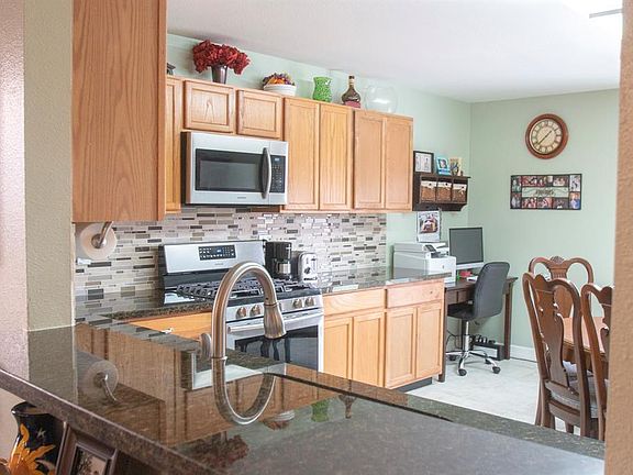 5th image of 3406 Huisache Blvd