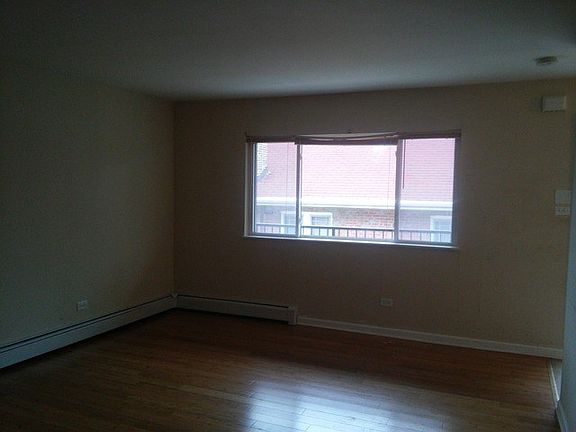 3rd image of 5521 W Gladys Ave APT 2B