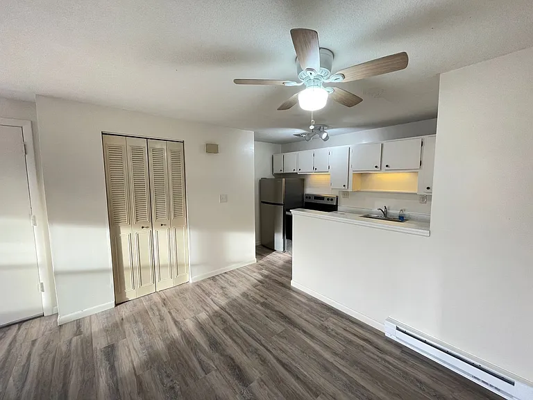 177 Loudon Rd #105 — Photo 8