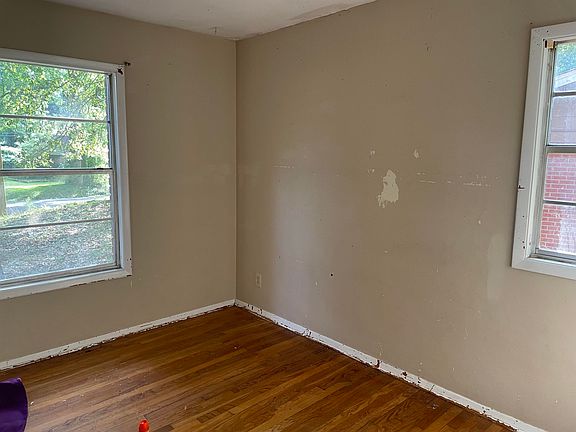 5th image of 4914 Lochinvar Dr