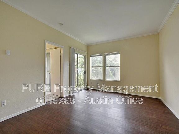 3rd image of 12166 Metric Blvd APT 319