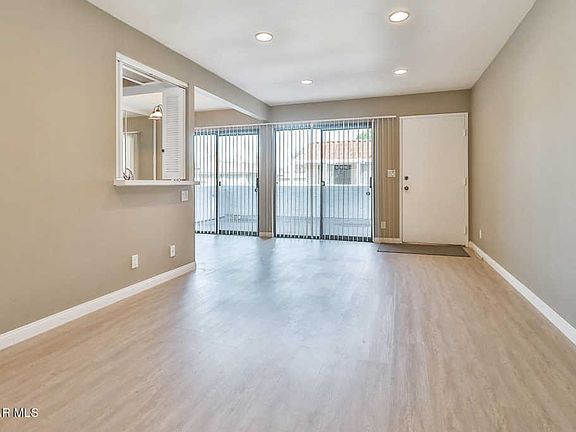 5th image of 1158 Landsburn Cir
