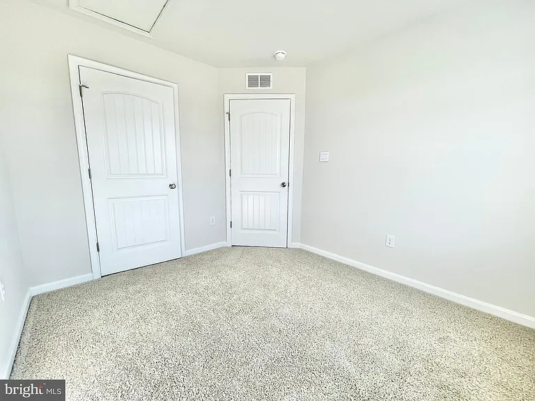 522 Ridgely Blvd — Photo 12