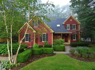 11 Arrowhead Rd, Saratoga Springs, NY 12866
