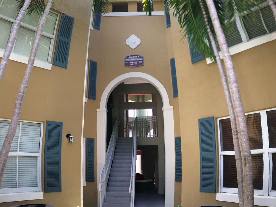 2nd image of 11002 NW 83rd St APT 205