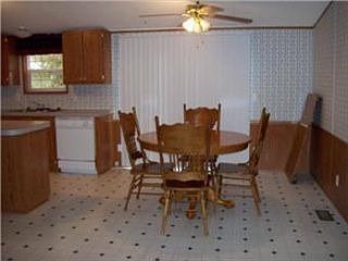 3rd image of 14 Deerfield Dr