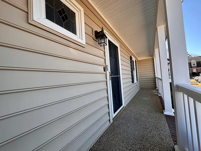 6 W Wainwright Dr — Photo 2