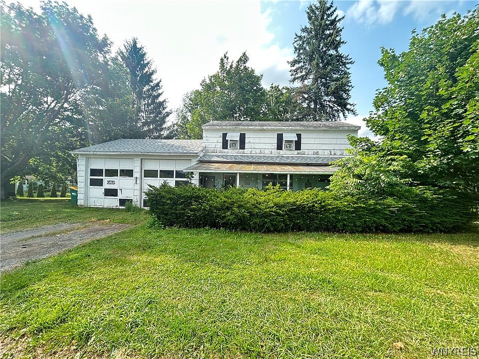 1st image of 6775 E Lake Rd